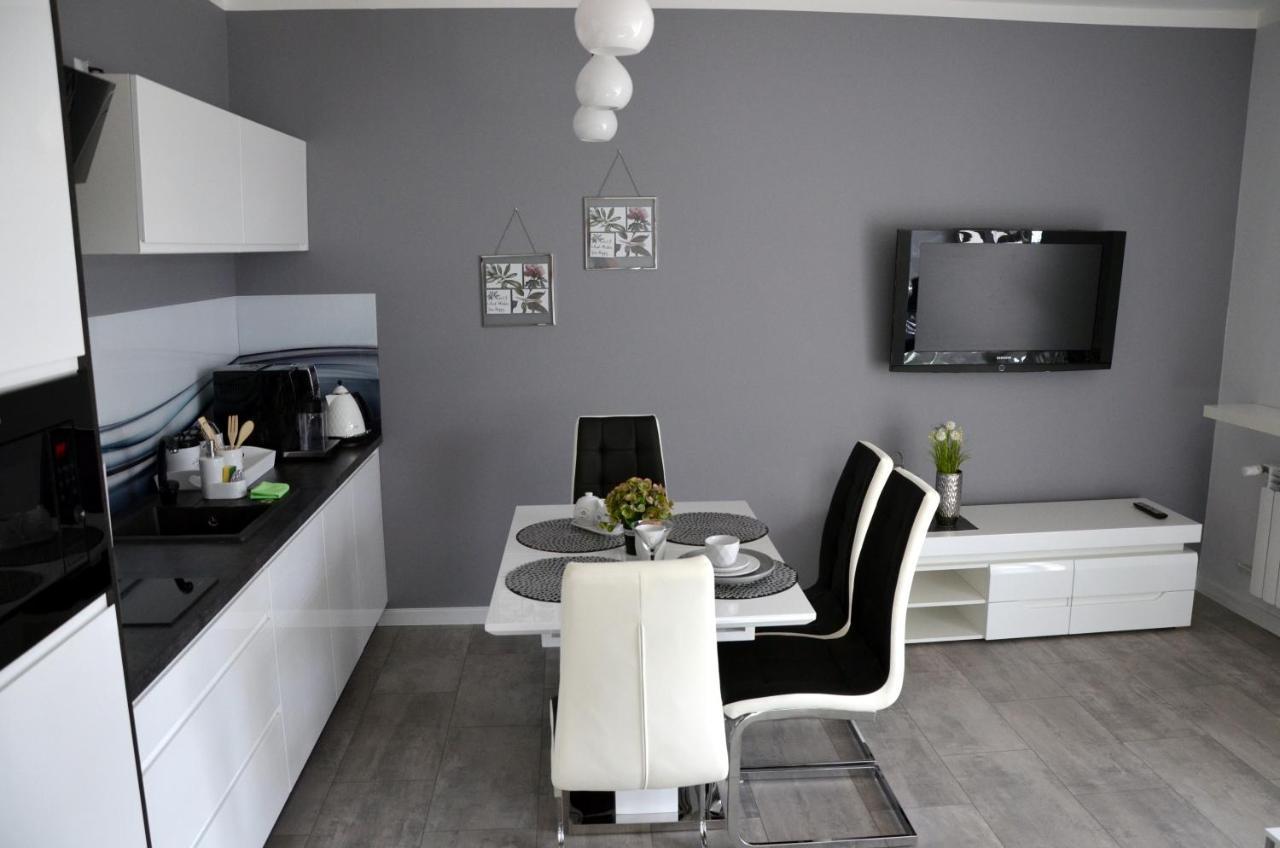 Apartament Deluxe 1 Освиенцим Екстериор снимка