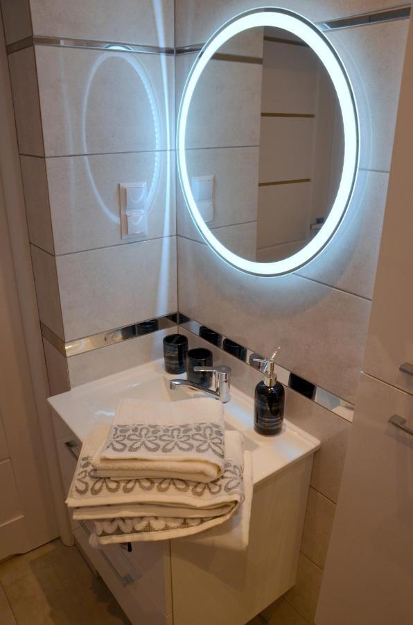 Apartament Deluxe 1 Освиенцим Екстериор снимка