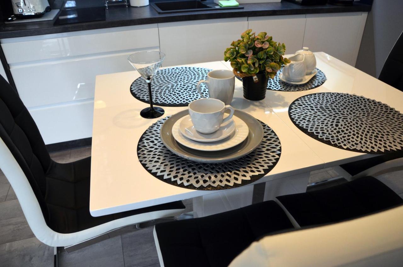 Apartament Deluxe 1 Освиенцим Екстериор снимка