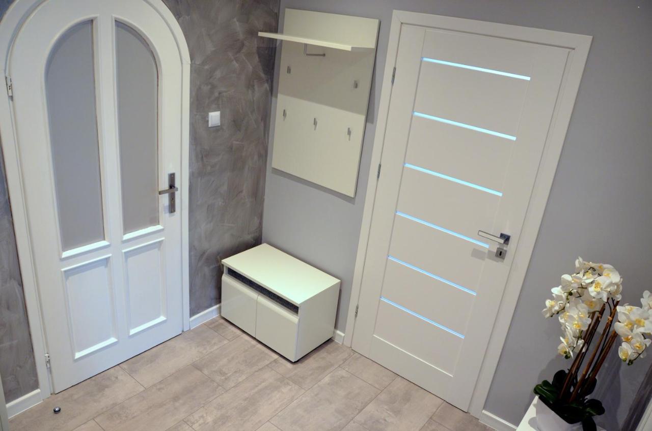 Apartament Deluxe 1 Освиенцим Екстериор снимка