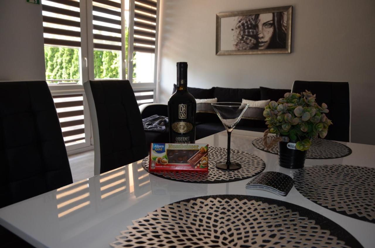 Apartament Deluxe 1 Освиенцим Екстериор снимка